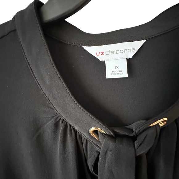 NWT Liz Claiborne Plus Womens Split Tie Neck Sleeveless Blouse 1X 16-18 - Picture 8 of 11